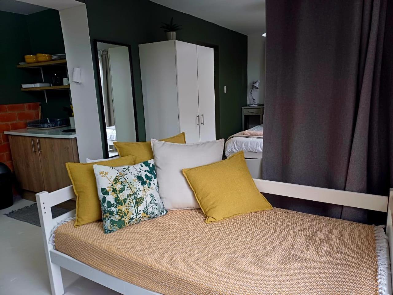 Anna'S Place Джефрис Бей Екстериор снимка